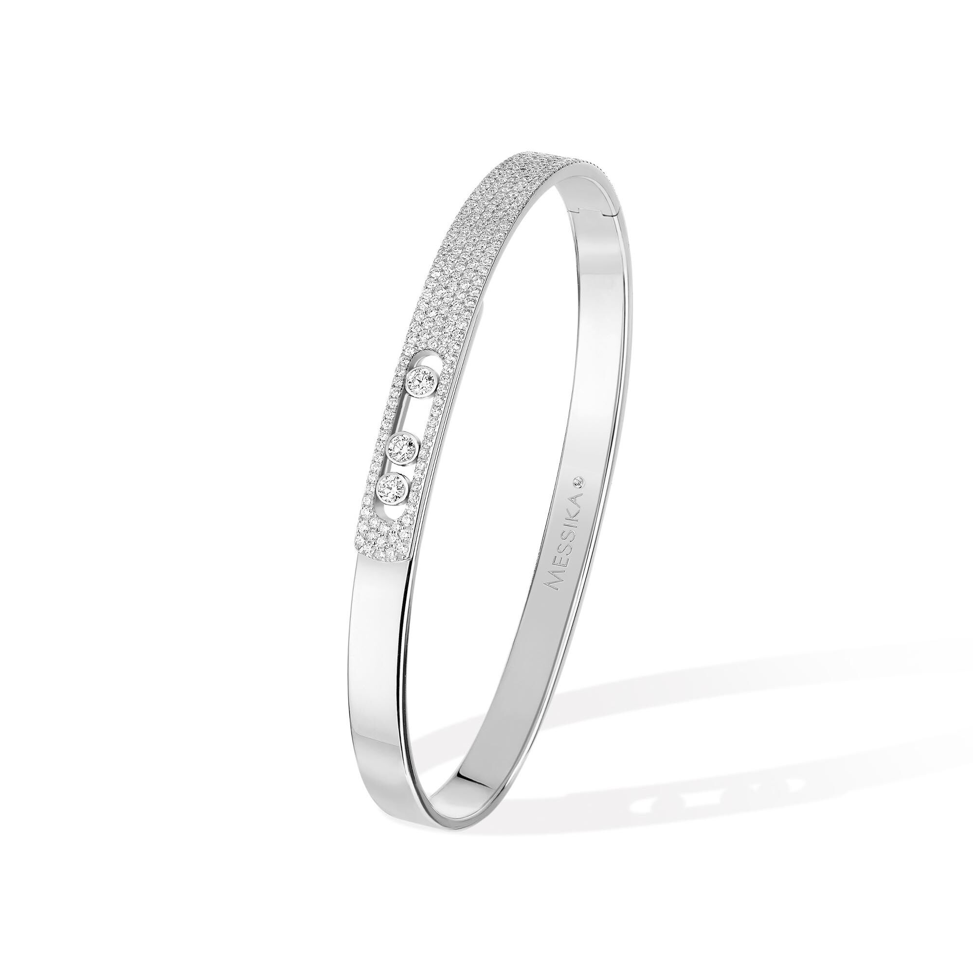 Move Noa Small White Gold Diamond Pavé Bangle | Messika